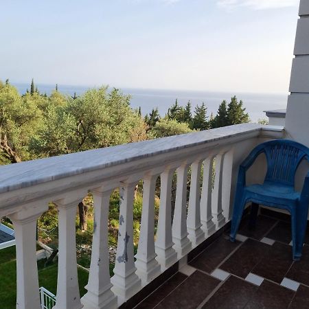 Sea View Apartments Drymades With Balcony Dhërmi Exteriör bild