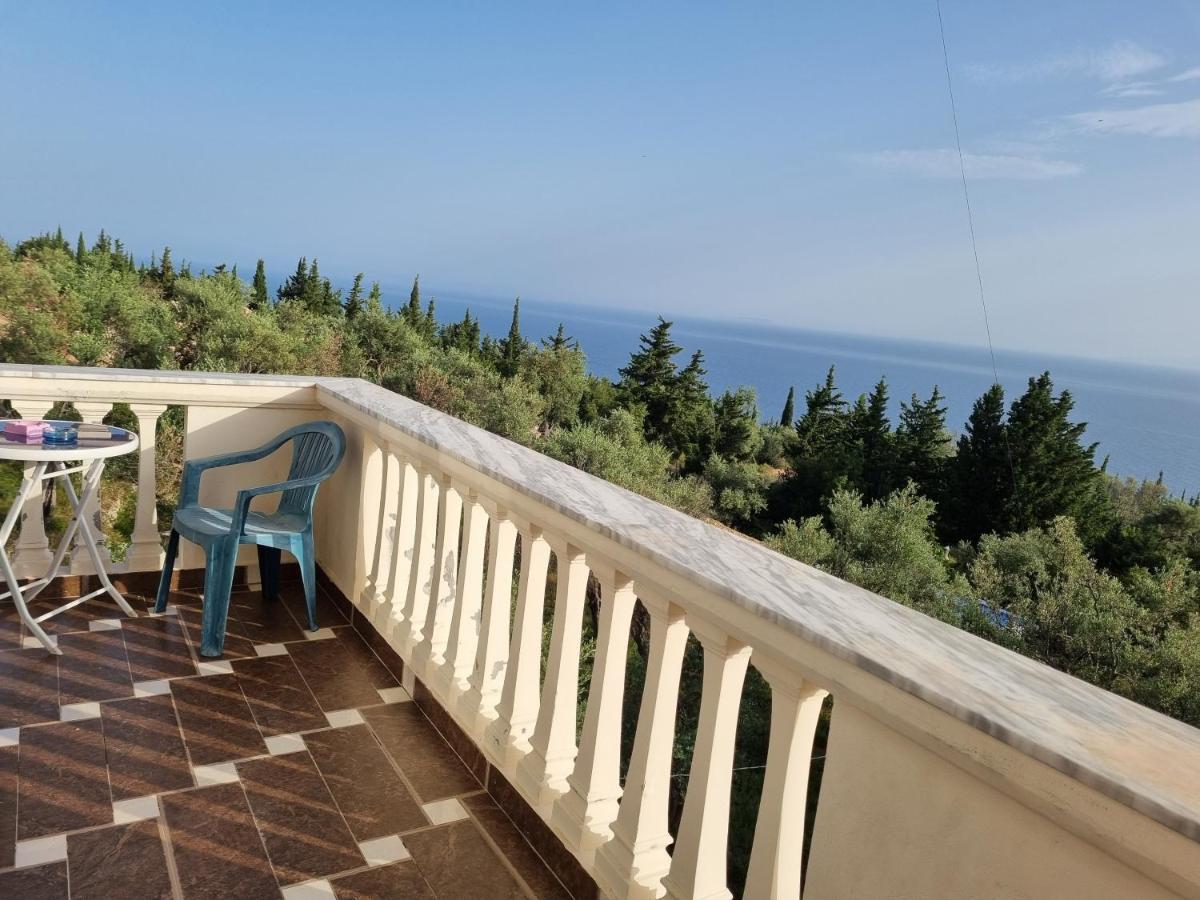 Sea View Apartments Drymades With Balcony Dhërmi Exteriör bild